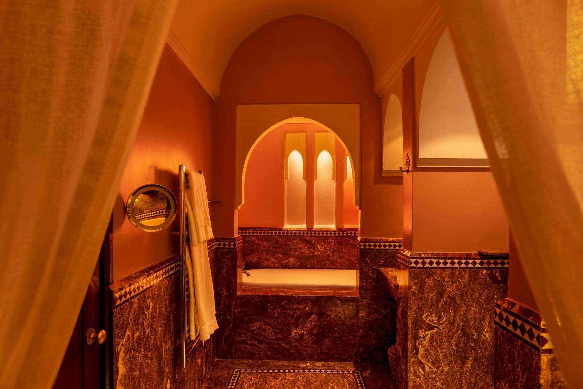 Kasbah Tamadot - Sir Richard Branson'S Moroccan Retreat Асни Экстерьер фото